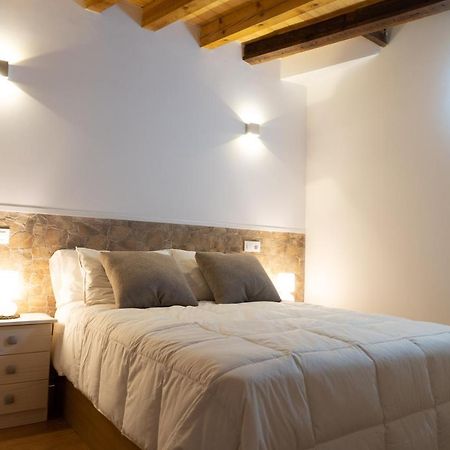 Apartamento Cordonerias Toledo Exterior photo